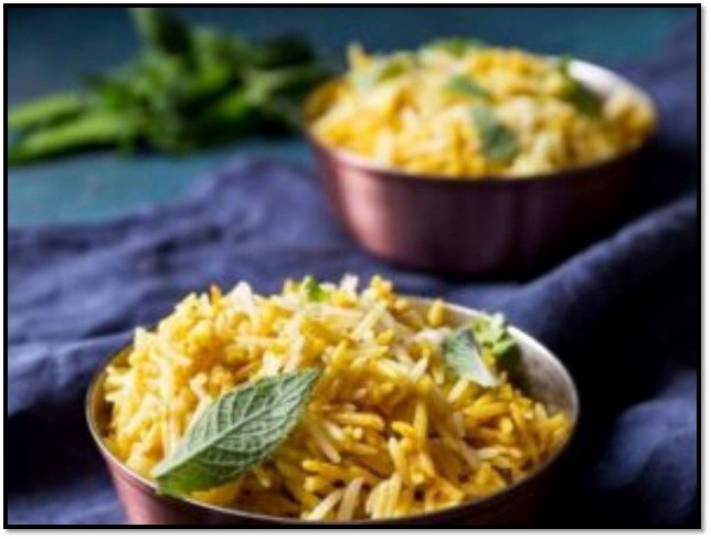 Mid-Morning Snack: Fruits and Yogurt