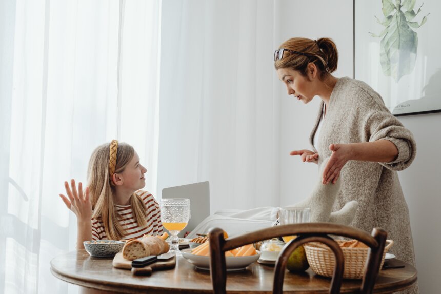 child lying to his mother, on Healthy child website